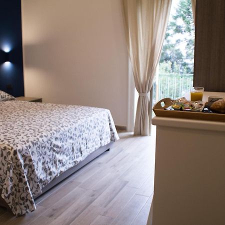 Interno 10 Cavour Bed & Breakfast Napoli Dış mekan fotoğraf