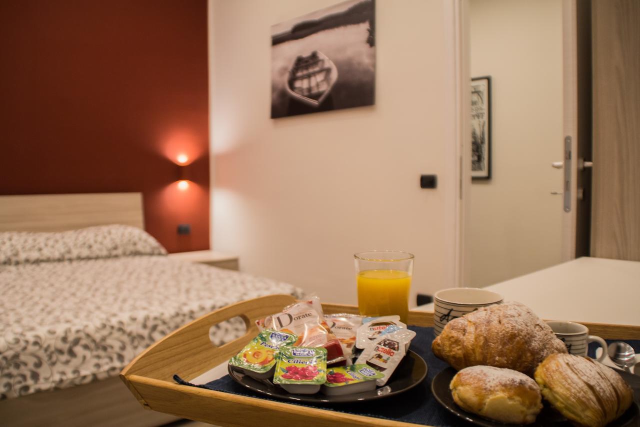 Interno 10 Cavour Bed & Breakfast Napoli Dış mekan fotoğraf