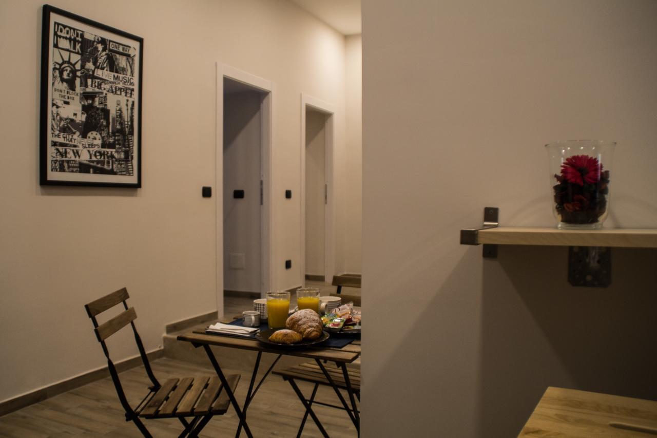 Interno 10 Cavour Bed & Breakfast Napoli Dış mekan fotoğraf